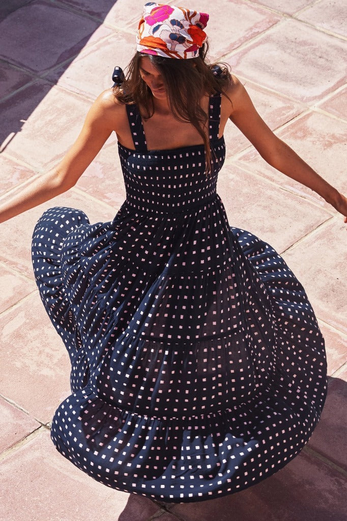 Radiate Summer Charm: Explore our Collection of Cute Printed Summer Dresses