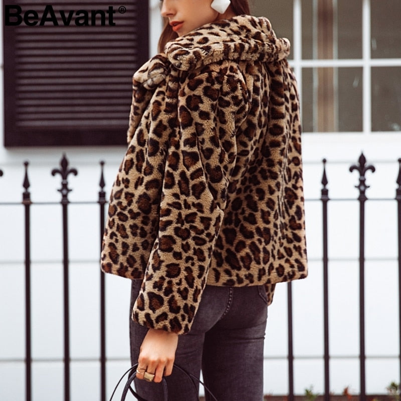 Streetwear leopard print faux fur coat Women soft short winter jacket coat Female casual button pocket outwear