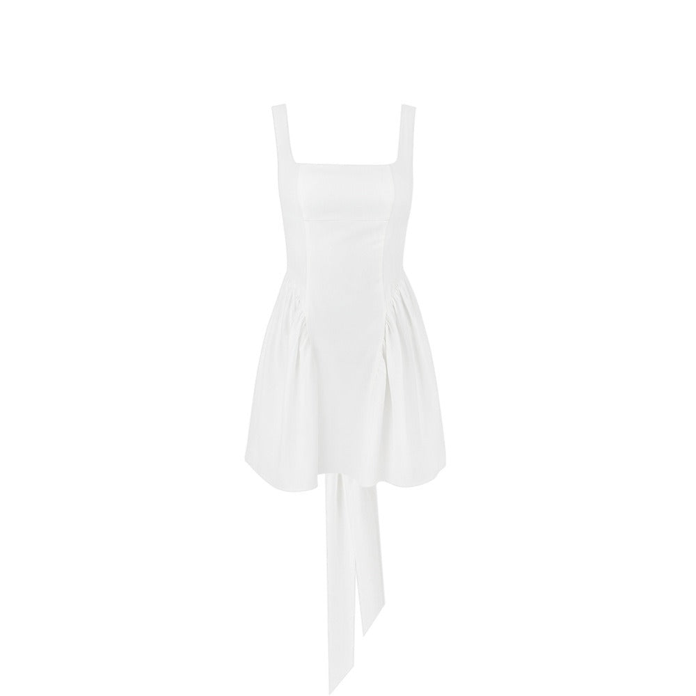 Chic Halter Charm: Embrace the Butterfly Tie-Back Design in this Elegant Dress