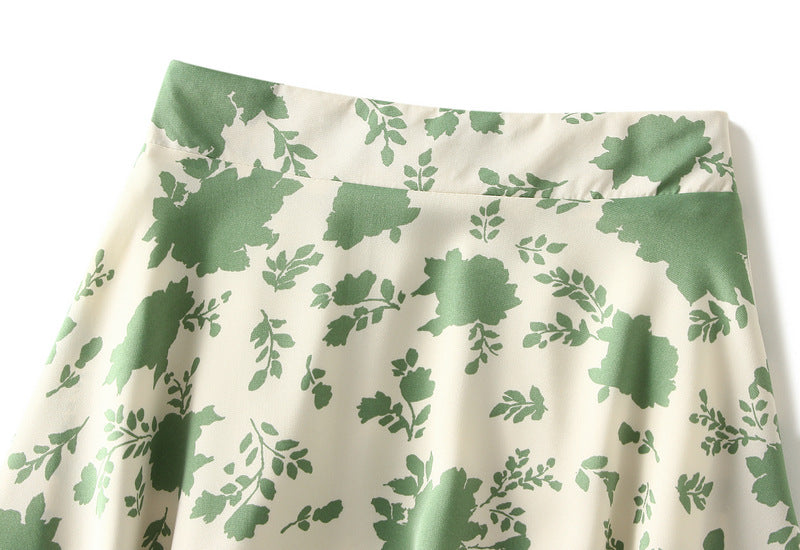 French Retro Floral A-Line skirt: Green Large Flowers